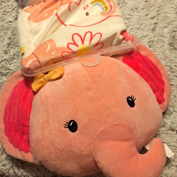 Elephant pillow & blanket set by little chickadees.  Soft, pink, baby gift, baby - Picture 5 of 12